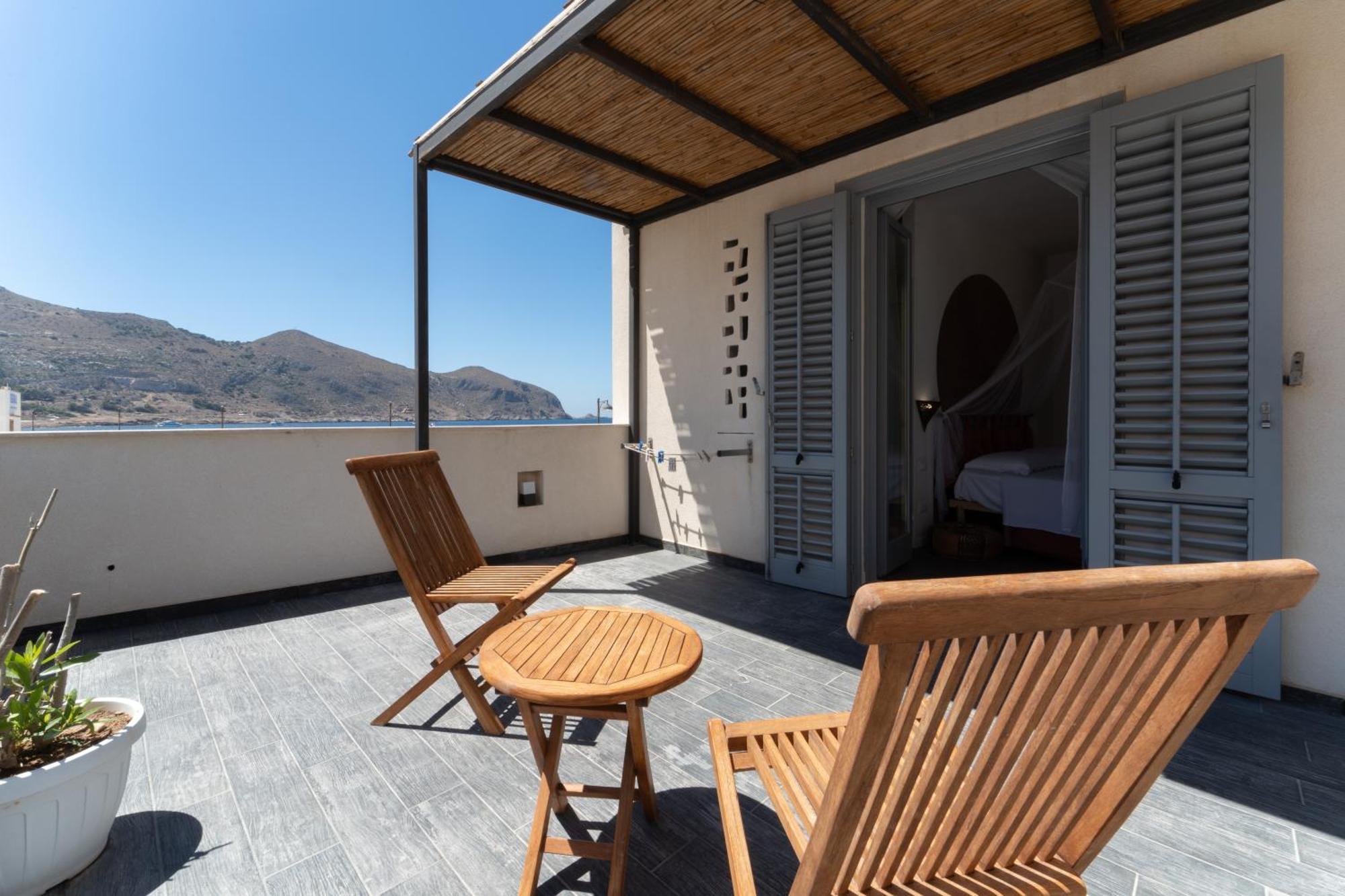 Ajamola Hotel Favignana Buitenkant foto