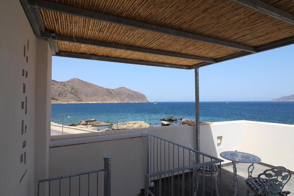 Ajamola Hotel Favignana Buitenkant foto