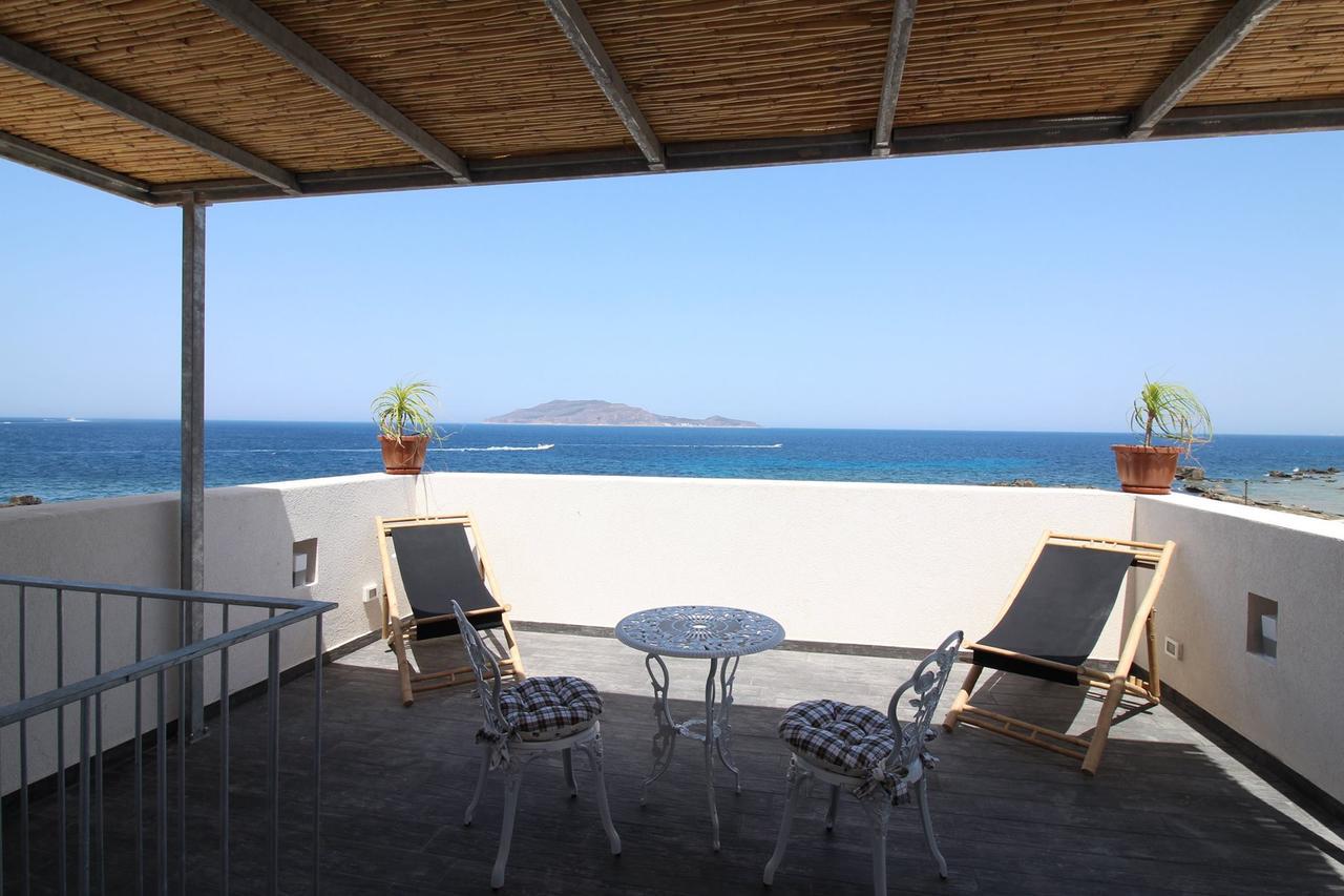 Ajamola Hotel Favignana Buitenkant foto