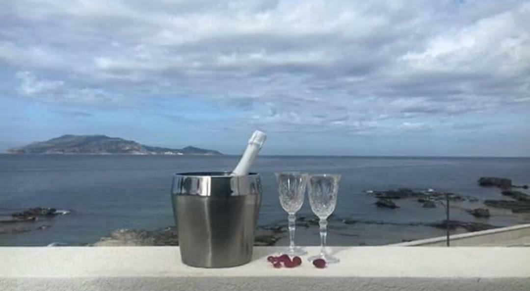 Ajamola Hotel Favignana Buitenkant foto